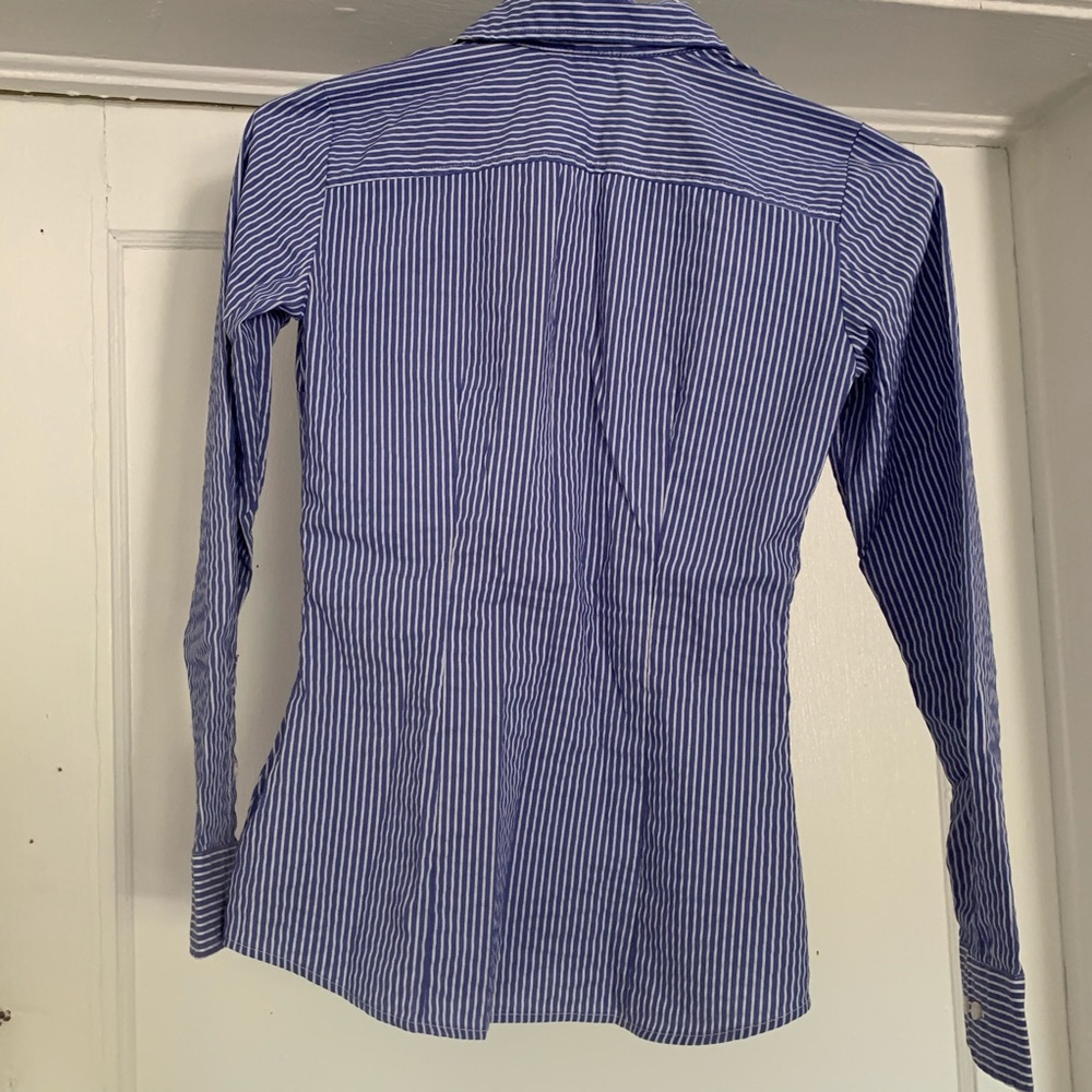 H&M Fitted Button Down - Picture 2 of 4